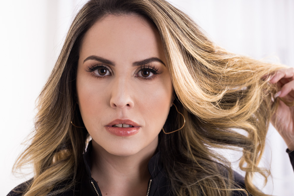 Fotos Para Redes Sociais -<br>Perfil Comercial - alem do feminino 5