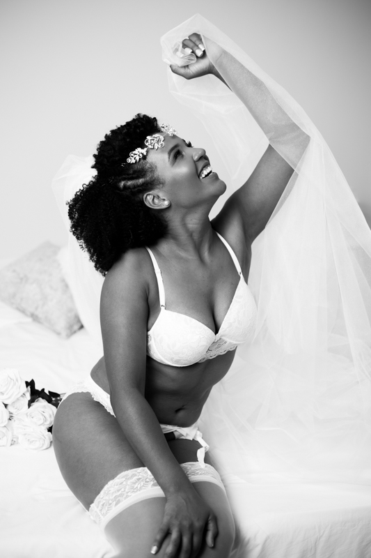 Sensual Bride To Be - noiva boudoir 9
