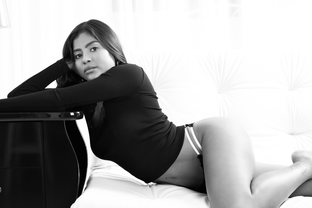 Bruna Marquezine Style - sensual 3