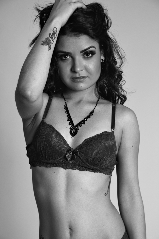 Esbelta, Ousada<br>e de Arrasar - sensual 4