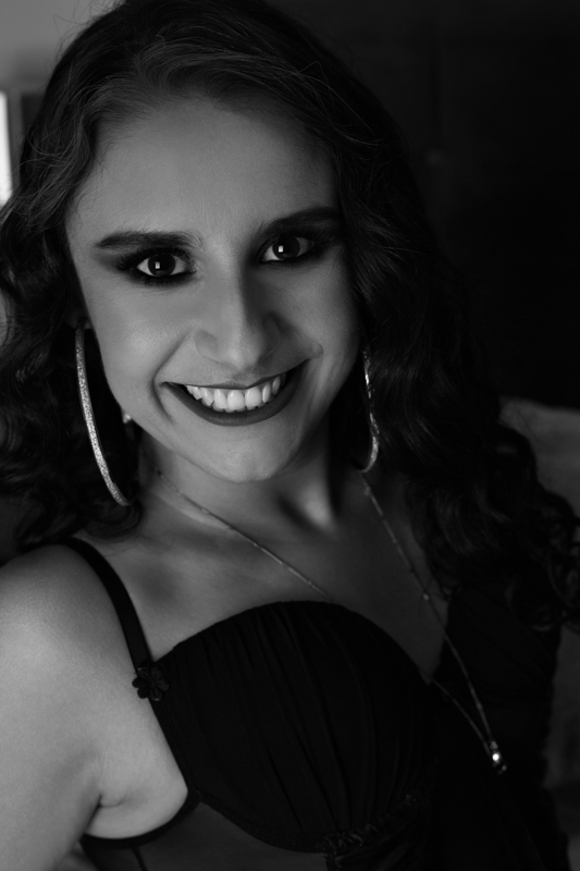 Iluminada por Dentro e por Fora  - sensual 6