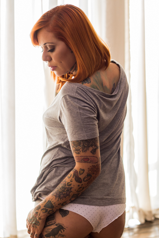 Suicide Girl<br>Vanessa Punk - sensual 2